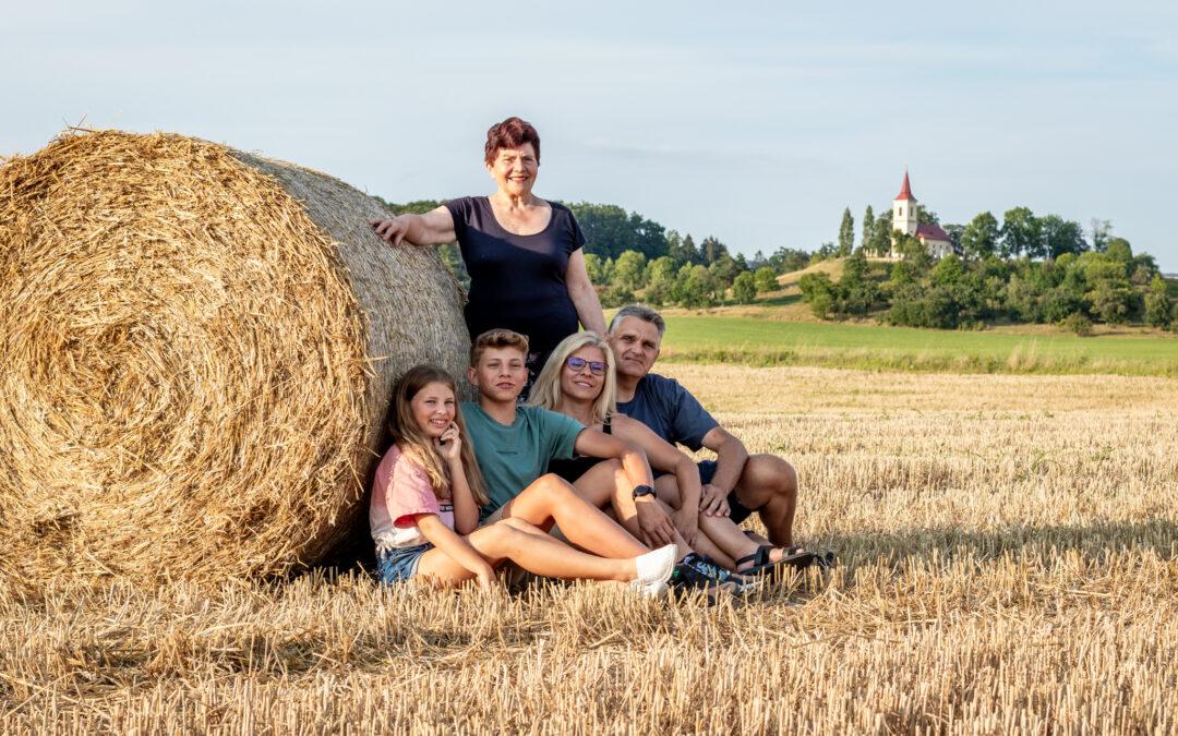 Chráněno: Irča s rodinou